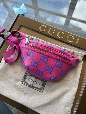 Limited Edition Gucci Pink and Blue GG Logo Belt Bag Unisex